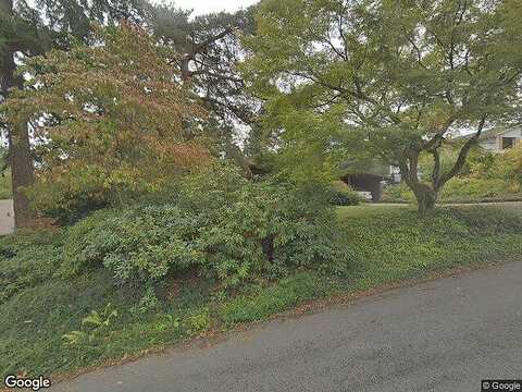 26Th, MEDINA, WA 98039