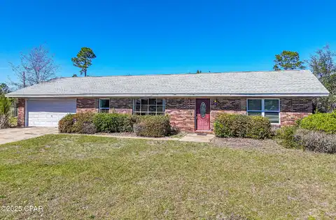 Lilly, PANAMA CITY, FL 32404