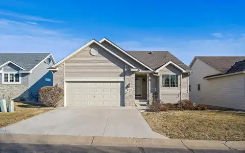 Lipizzan, FOREST LAKE, MN 55025