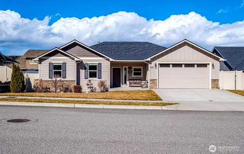 Craig, WENATCHEE, WA 98801