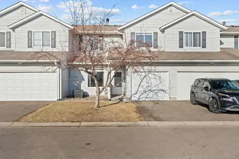 Roundhouse, SHAKOPEE, MN 55379