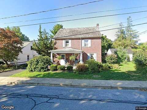 Pine, EAST PETERSBURG, PA 17520