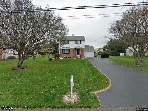 Bonnie, RICHBORO, PA 18954