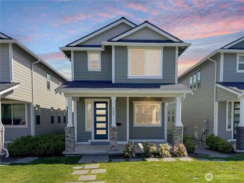 15Th, PUYALLUP, WA 98372