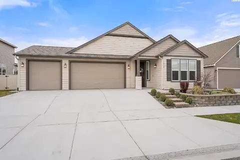 Smitty, RICHLAND, WA 99352