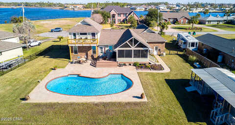 Baywood, LYNN HAVEN, FL 32444