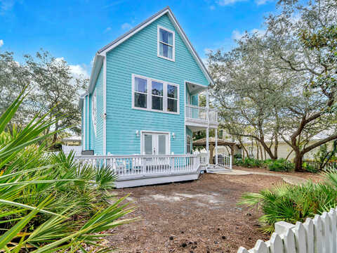 Luke, DESTIN, FL 32541
