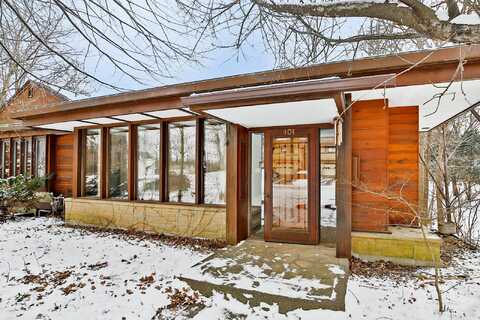 Highland, NORTHFIELD, MN 55057