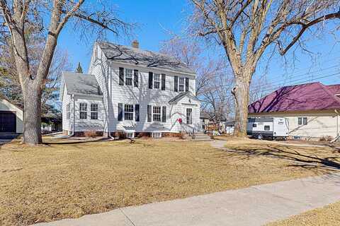 Forest, KENYON, MN 55946