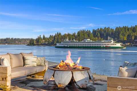 Point White, BAINBRIDGE ISLAND, WA 98110
