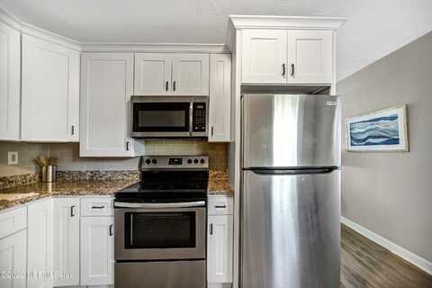 Rosselle, JACKSONVILLE, FL 32205