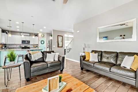 Gillcrest, GILBERT, AZ 85298