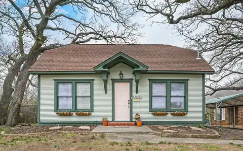 Locust, DENTON, TX 76209