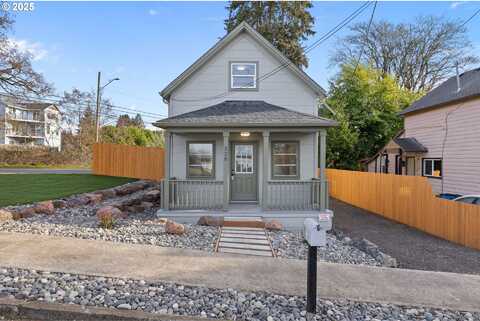 Everett, CAMAS, WA 98607