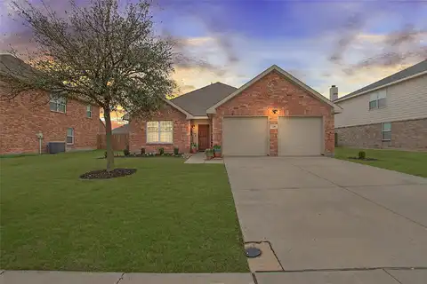 Equestrian, WAXAHACHIE, TX 75165