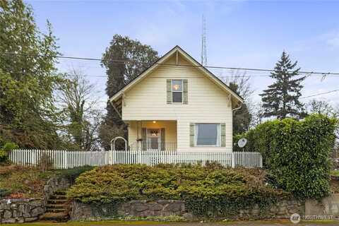 Elizabeth, BREMERTON, WA 98337