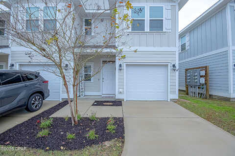 Caleigh, LYNN HAVEN, FL 32444