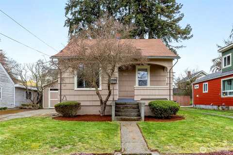 Montgomery, BREMERTON, WA 98312