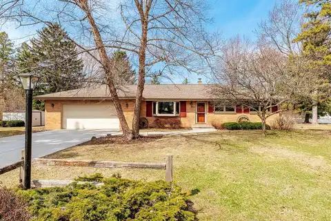Nicolet, NEW BERLIN, WI 53151