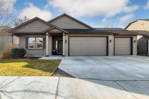 Julia, COLLEGE PLACE, WA 99324