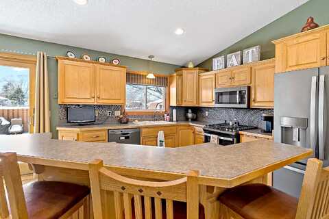 Brittany, CHAMPLIN, MN 55316