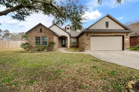 Isabella, ANGLETON, TX 77515