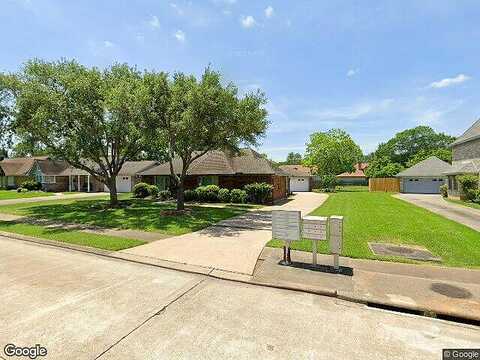 Scarlet Oak, LAKE JACKSON, TX 77566
