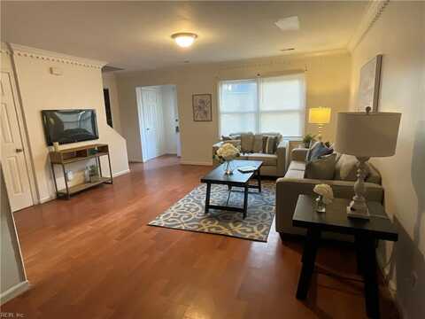 Carmine, HAMPTON, VA 23666