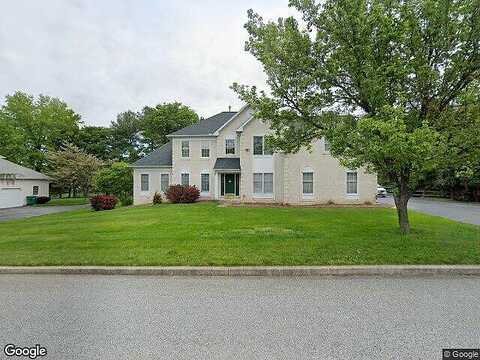Heatherstone, BERWYN, PA 19312