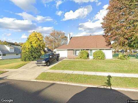 Hay, LEVITTOWN, PA 19056