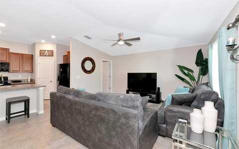 King Creek, SUN CITY CENTER, FL 33573