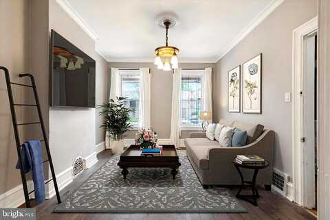 41St, PHILADELPHIA, PA 19104