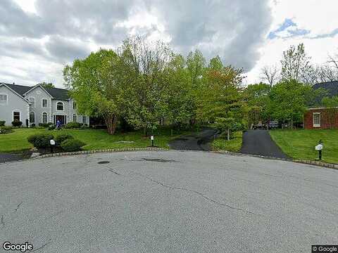 Bell, EXTON, PA 19341