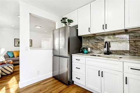 35Th, SAINT PETERSBURG, FL 33704