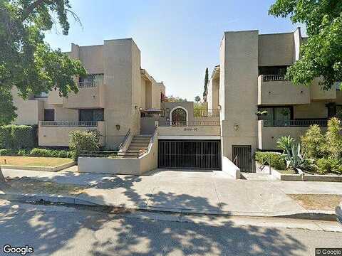 Magnolia, SHERMAN OAKS, CA 91403