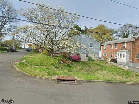 Maple, BELMONT HILLS, PA 19004
