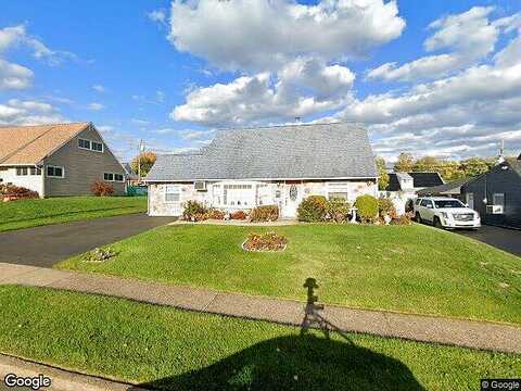 Heartwood, LEVITTOWN, PA 19056