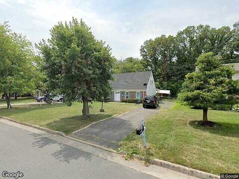 Maple, STERLING, VA 20164