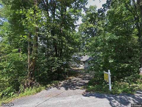 Blue Mountain, LINDEN, VA 22642