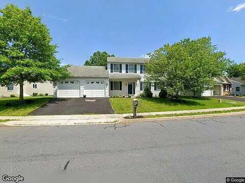 Hunter, PENNSBURG, PA 18073