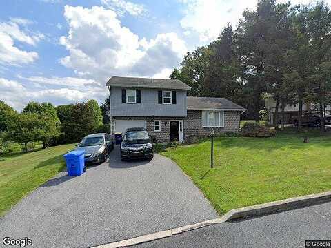 Capri, LEWISBERRY, PA 17339
