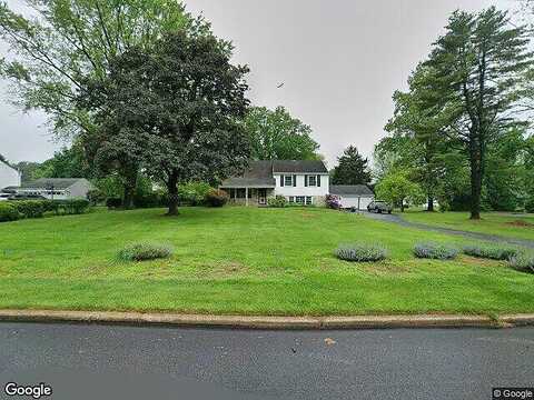 Manor, BLUE BELL, PA 19422