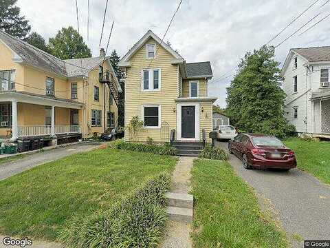 Cottage, MILLERSVILLE, PA 17551