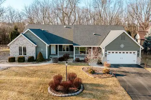 Lone Oak, MENOMONEE FALLS, WI 53051