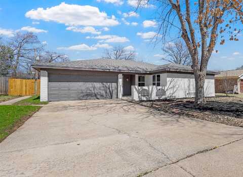 Randy, NORTH RICHLAND HILLS, TX 76182