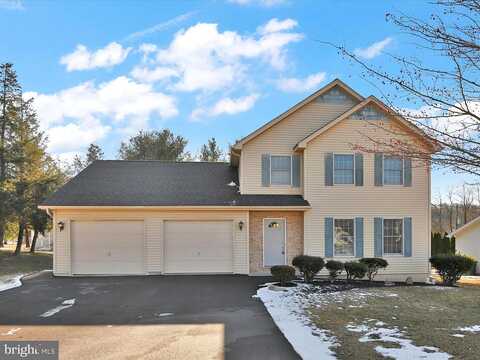 Pinewood, POTTSVILLE, PA 17901