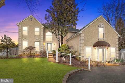 Makefield, YARDLEY, PA 19067