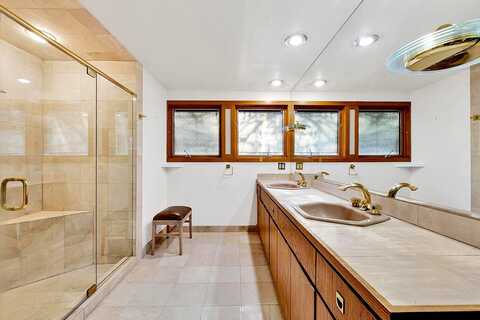 68Th, FRANKLIN, WI 53132