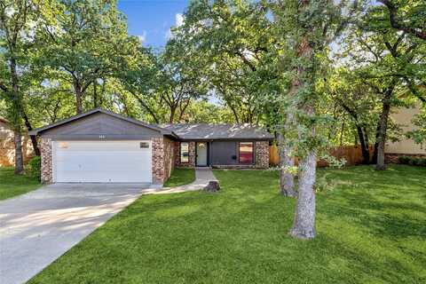 Lake Crest, AZLE, TX 76020