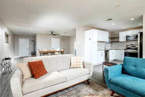 Allena, RICHLAND HILLS, TX 76118